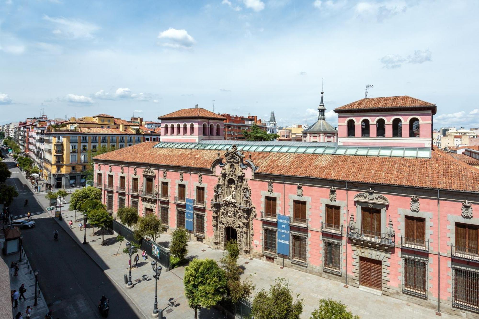 Tribu Malasana Madrid Exterior photo